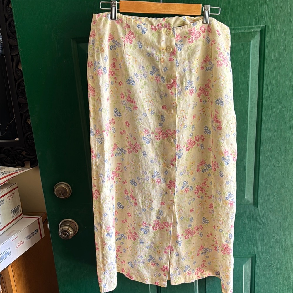 Liz Claiborne Pink Yellow Midi Pencil Skirt Resort Wear